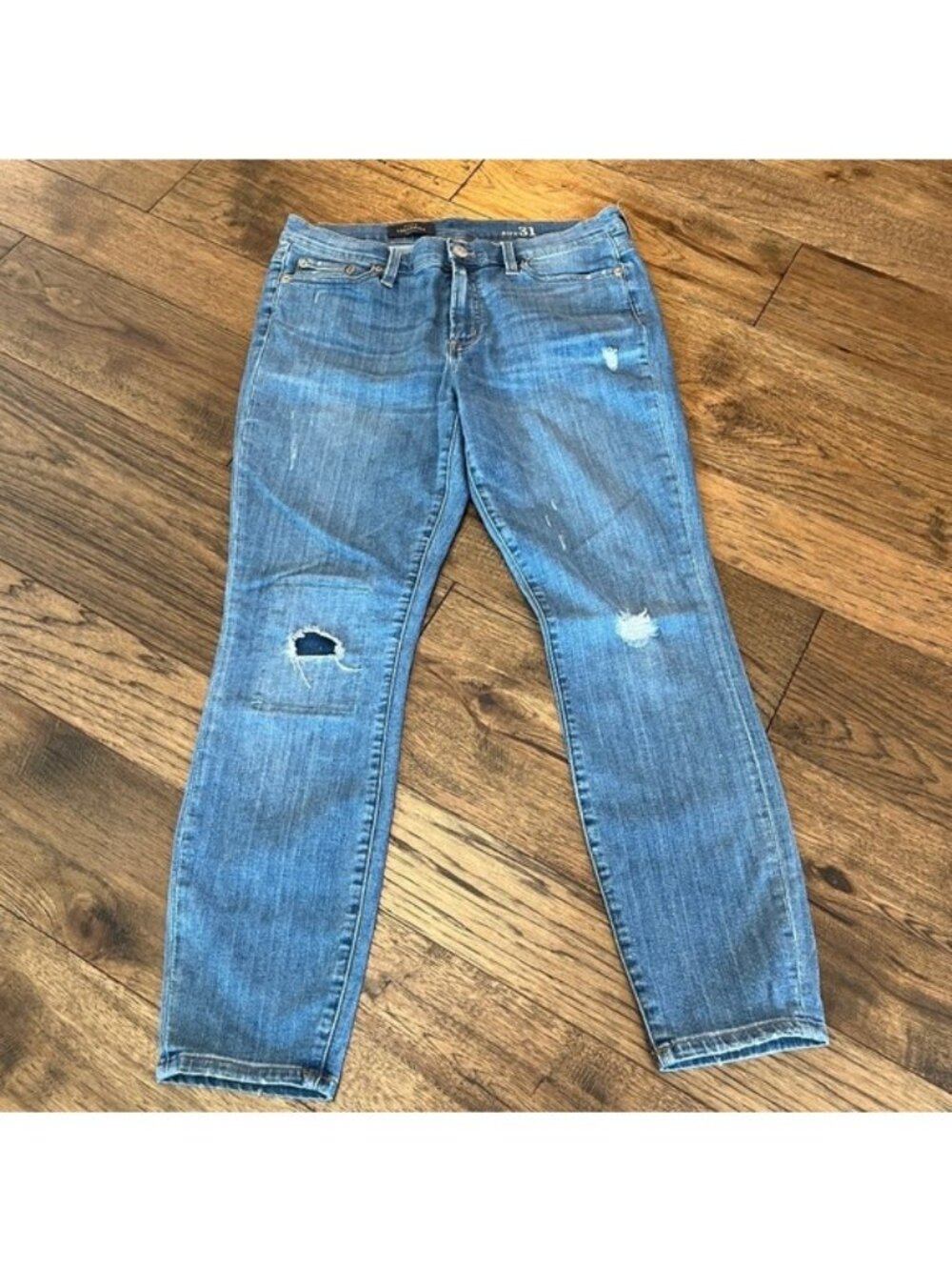 J. Crew Toothpick Size 31 Light Washed Women's Distressed Skinny Stretch Jeans